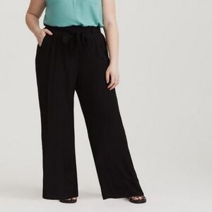 NWOT Torrid Tie Waist Wide Leg Pant Plus Size 2